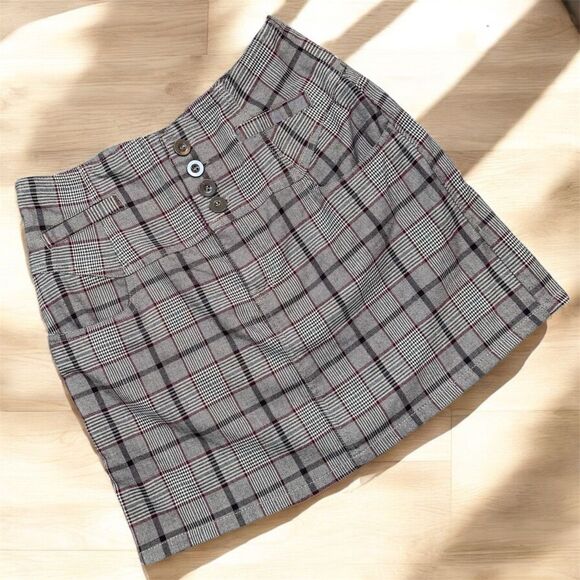 Charlotte Russe Grey Plaid Mini Skirt Small Y2K High Waist Red - Picture 1 of 6